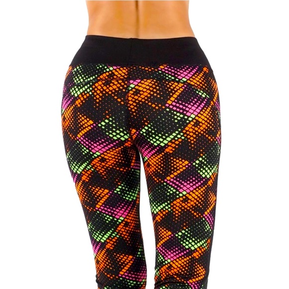 ❤️NWT❤️PETITE women/girls size L/XL🌺YOGA/WORKOUT🌺LEGGINGS - Picture 2 of 6